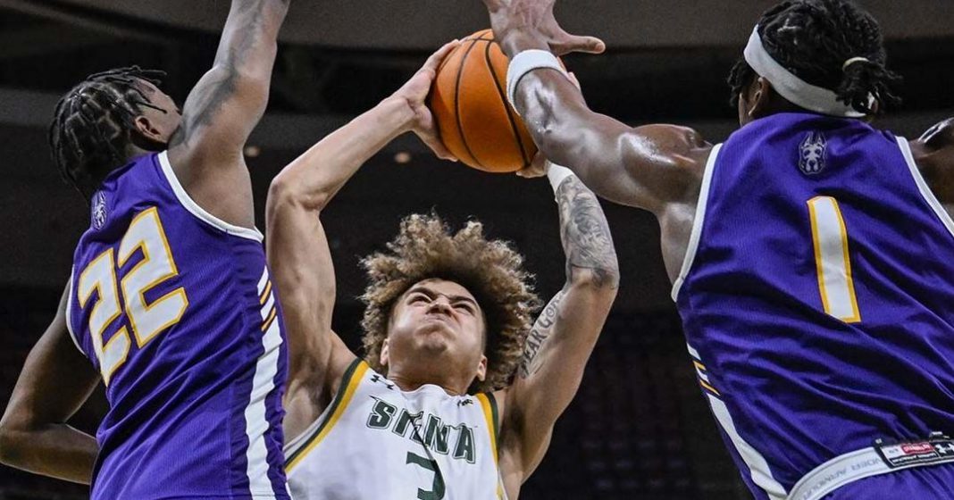 Rivalry Renewed: UAlbany and Siena Face Off in Albany Cup Men’s Basketball Game