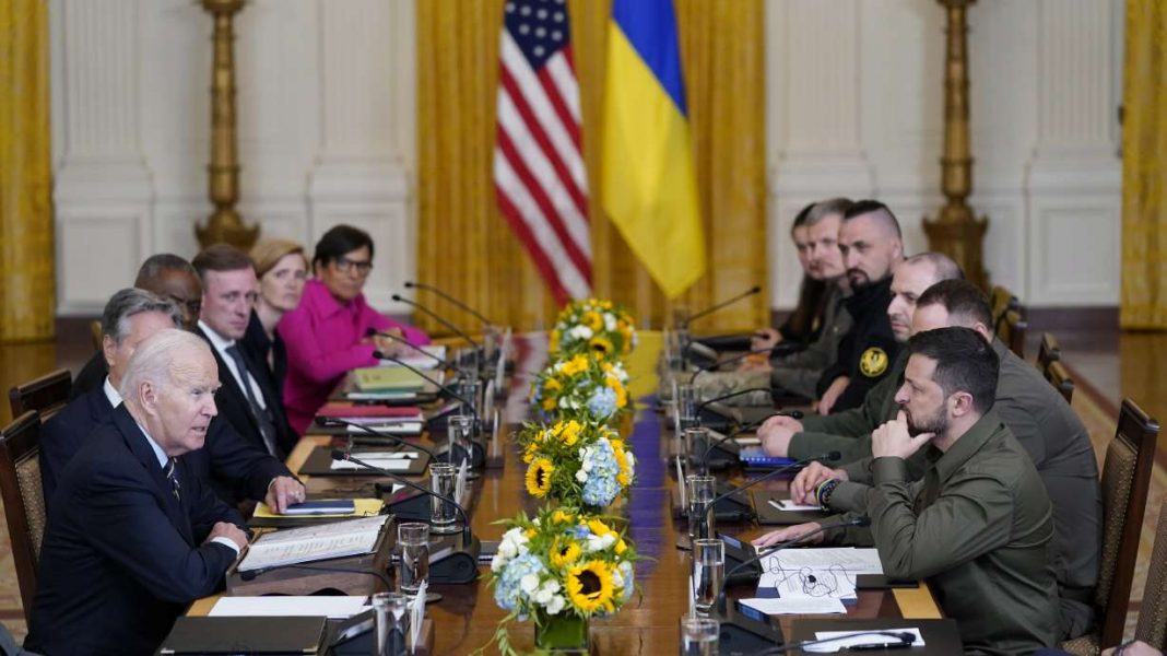 Complex Debate Ensues: Ukraine Aid Gets Entangled in US Border Security Issues