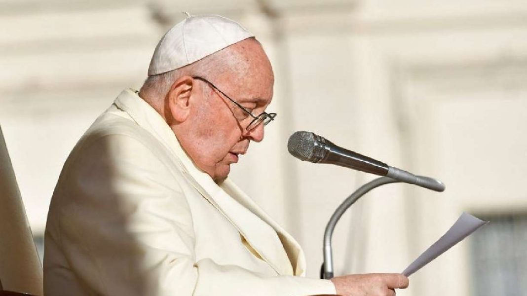 Pope Addresses Lung Inflammation Through Spokesperson’s Reading of Statement