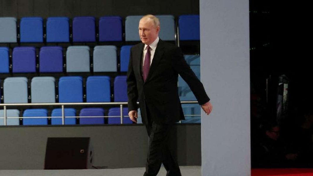 Putin Denies Russia’s Intention to Attack NATO, Calls Biden’s Remark ‘Absurd
