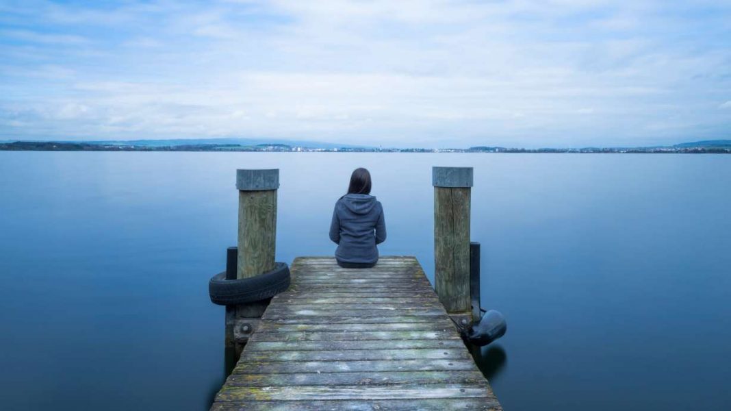 New CDC data reveals higher depression rates among adults living solo
