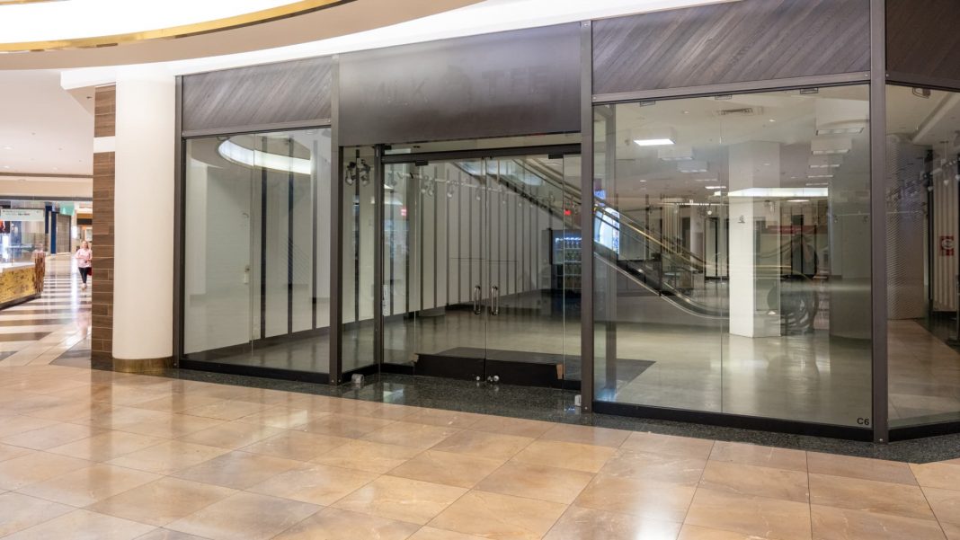 The American mall’s decline is leading to sweetened real estate deals for local business owners