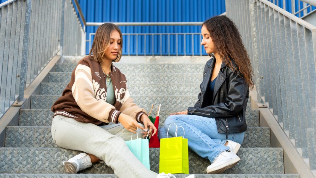 Gen Z, millennial spending cutbacks set to reshape holiday shopping season