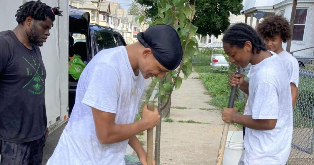 Leaders underscore the success of Schenectady youth employment initiative, citing personal belief as a key factor